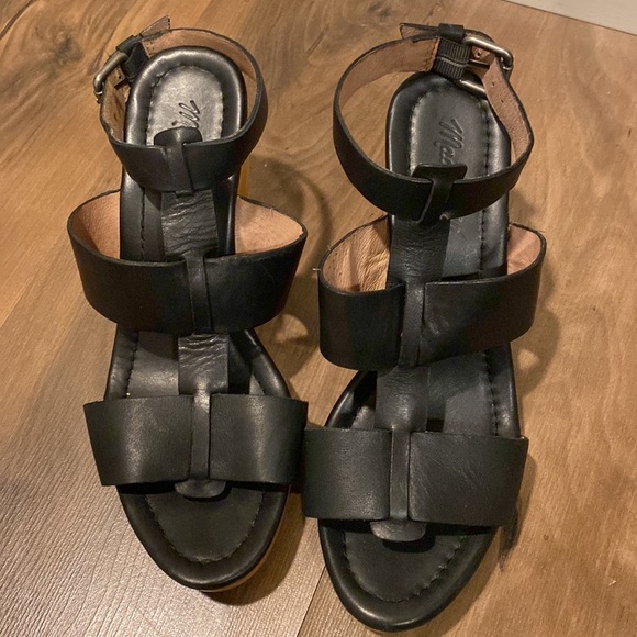 Like new! Set of 2 Madewell heels - Picture 5 of 6